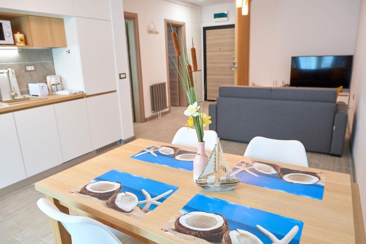 Opal Luxury Apartment 92 Spa N Pool Beach Resort นาโวดาริ ภายนอก รูปภาพ