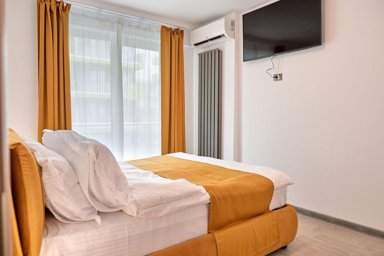 Opal Luxury Apartment 92 Spa N Pool Beach Resort นาโวดาริ ภายนอก รูปภาพ